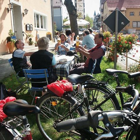 Gasthof Zur Post Hotel Und Parkplatz Военщраус Екстериор снимка